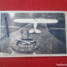 Postales: POSTAL POST CARD THE NOSTALGIA POSTCARD, VINTAGE 1932 A CLOCK FOR AIRMEN, RELOJ PARA PILOTOS. AVIÓN 