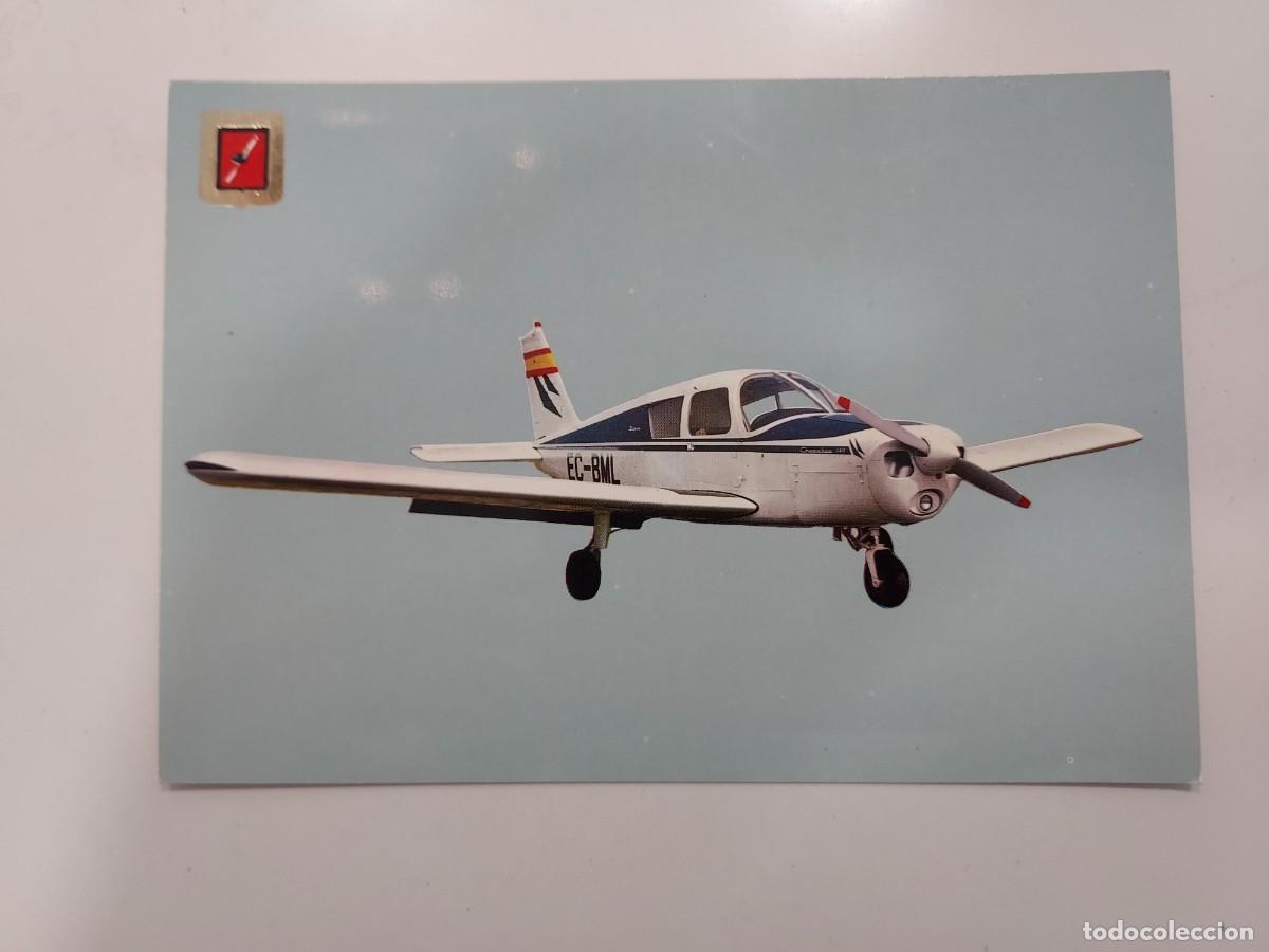 Postales: POSTAL AVIONETAS DEPORTIVAS PIPER CHEROKEE 140. REAL AEROCLUB BARCELONA SABADELL. SIN CIRCULAR