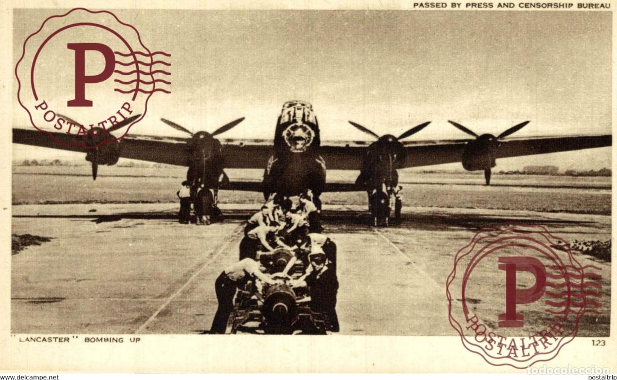 Postales: LANCASTER BOMBING UP PASSED BY PRESS AND CENSORSHIP BUREAU RAF ROYAL AIR FORCE FIGHTERS AND BOMBERS
