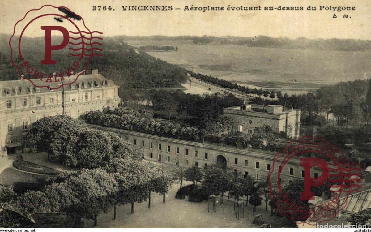 Postales: Vincennes a&eacute;roplane &eacute;voluant au dessus du Polygone
