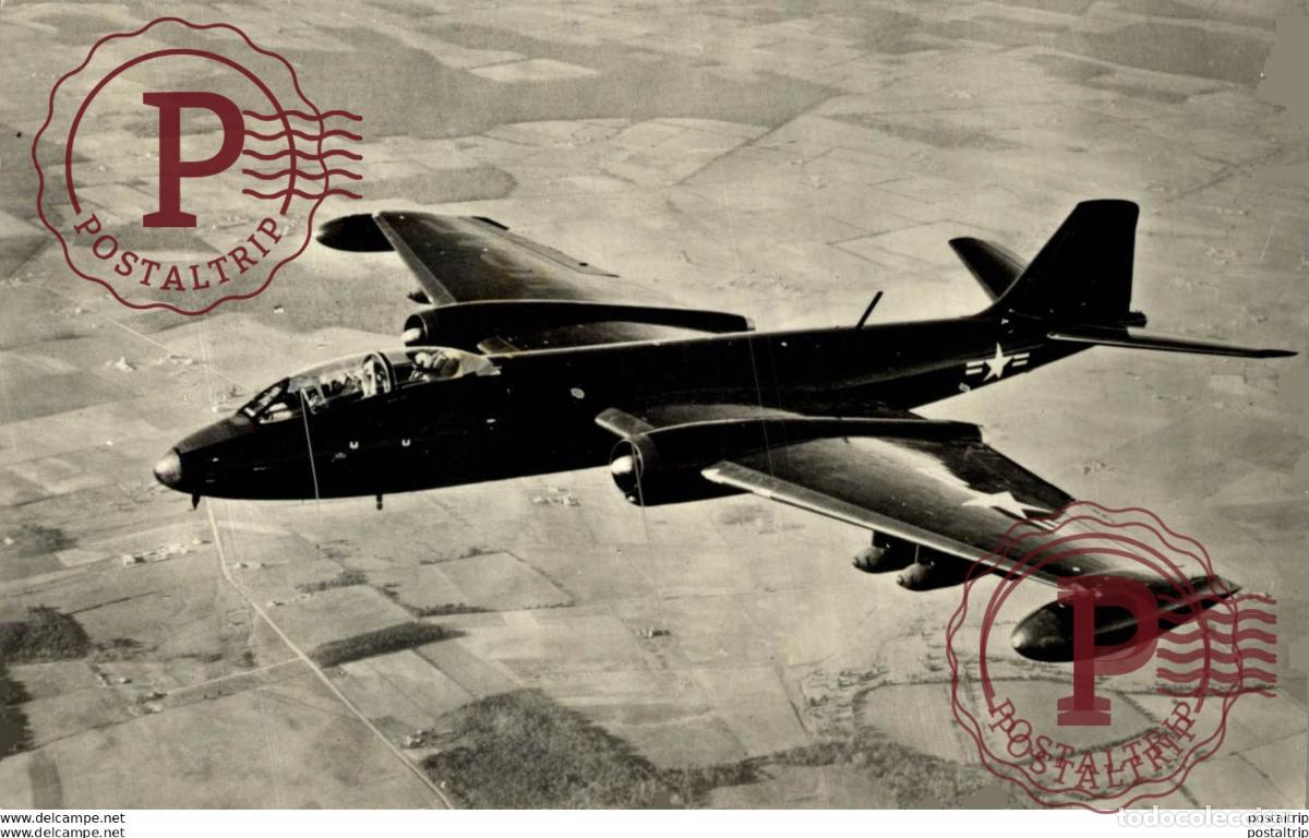 Postkarten: RPPC. A-5 Martin Canberra. REAL PHOTO POSTCARD. AVIACI&Oacute;N