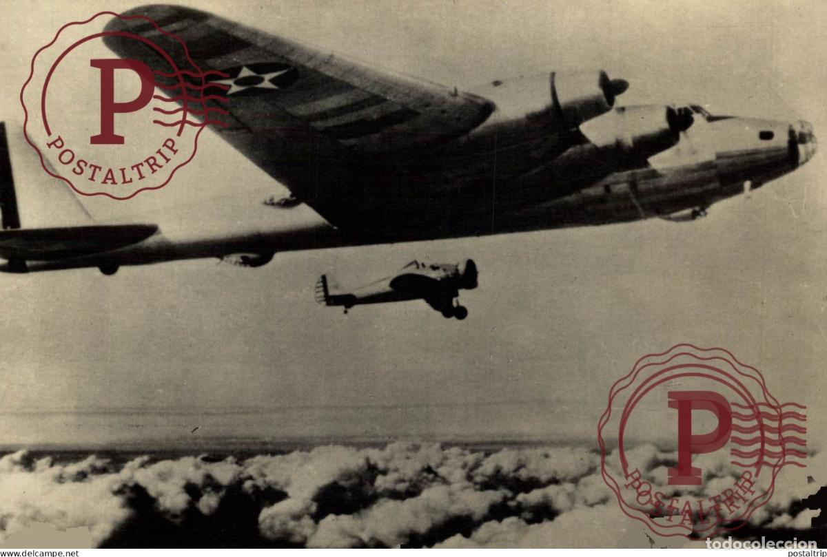 Cartes Postales: RPPC BOEING B17 VLIEGEND FORT WAR GUERRE
