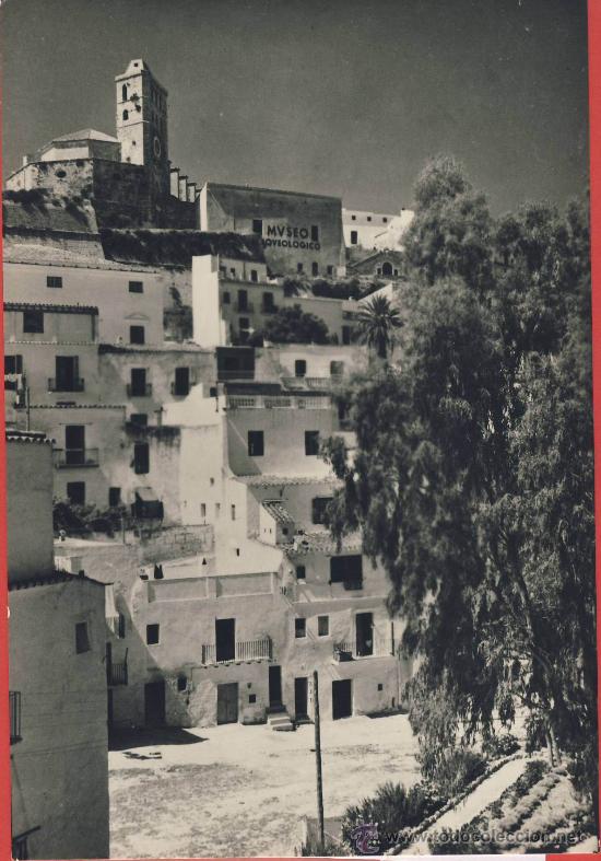Postales: ibiza- balerares serie I- 3697 bis la catedral y la ciudad alta - a.campana. -datada 1961-P 815
