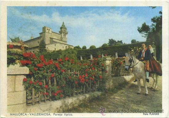 Cartoline: POSTAL DE BALEARES. PUBLICITARIA. MALLORCA. VALLDEMOSA. PAREJA TIPICA  P-BAL-093
