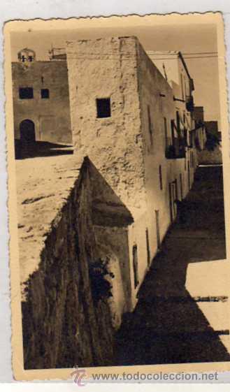Cartoline: Postal fotogr&aacute;fica 132 Una calle en la parte alta de la ciudad. Sin circular.