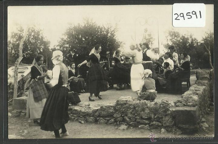 Cartoline: POLLENSA - BAILE TIPICO - FOTOGRAFICA COL&middot; BESTARD - (29591)