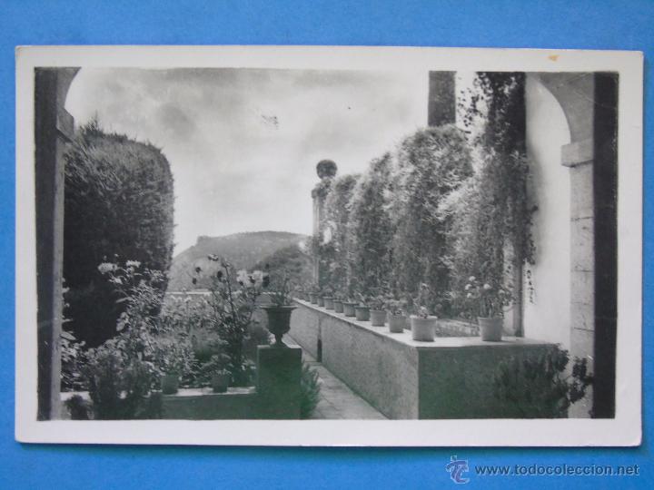 Postkarten: POSTAL DE MALLORCA. AÑOS 30 50. VALLDEMOSA. EL JARDÍN DE LA CELDA. 933