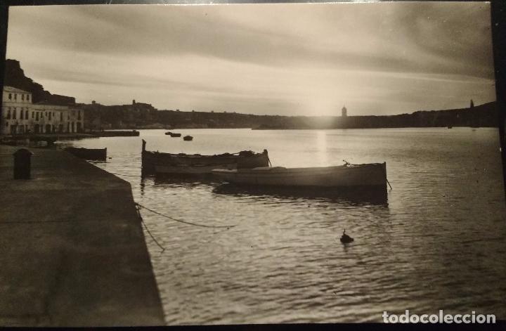 Postales: POSTAL DE MAHON, MENORCA, ATARDECER EN EL PUERTO - Foto 1