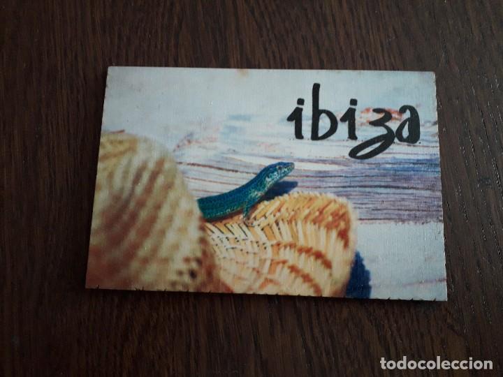 Postales: postal de madera de Ibiza. - Foto 1