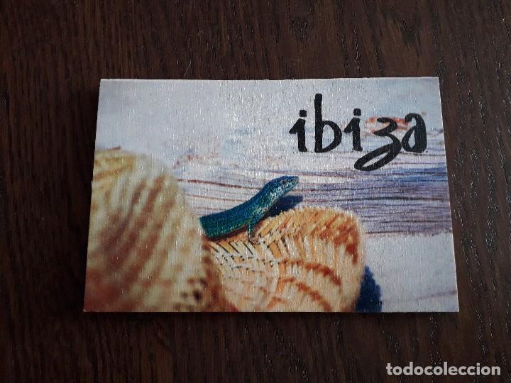 Postales: postal de madera de Ibiza. - Foto 1