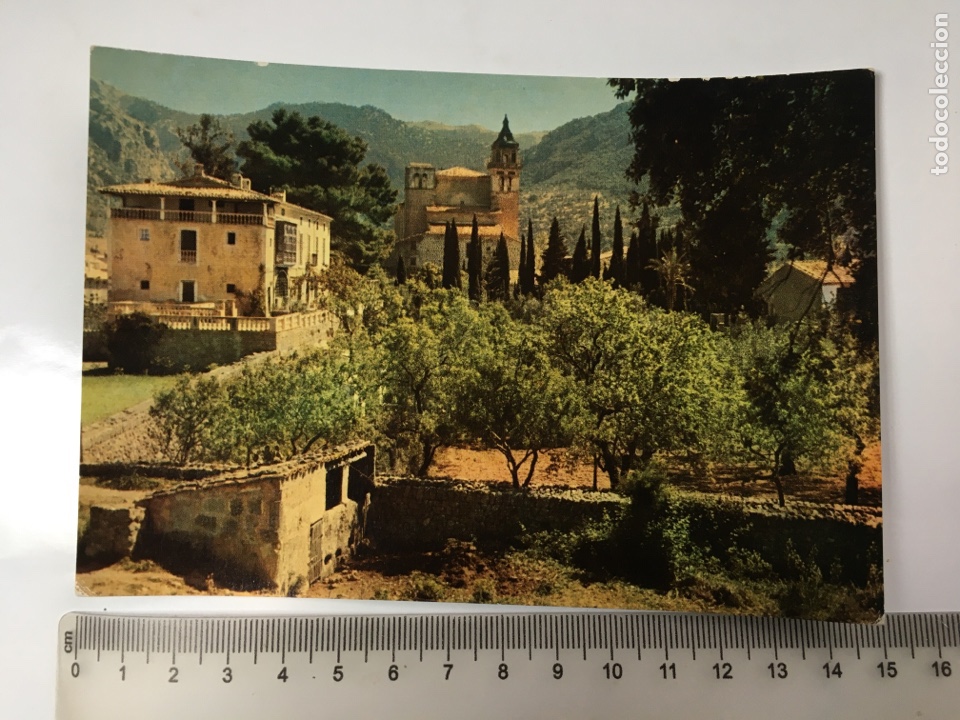 Cartoline: POSTAL. VALLDEMOSA. MALLORCA VISTA GENERAL DE LA CARTUJA. EDITORIAL ARTIGAS.