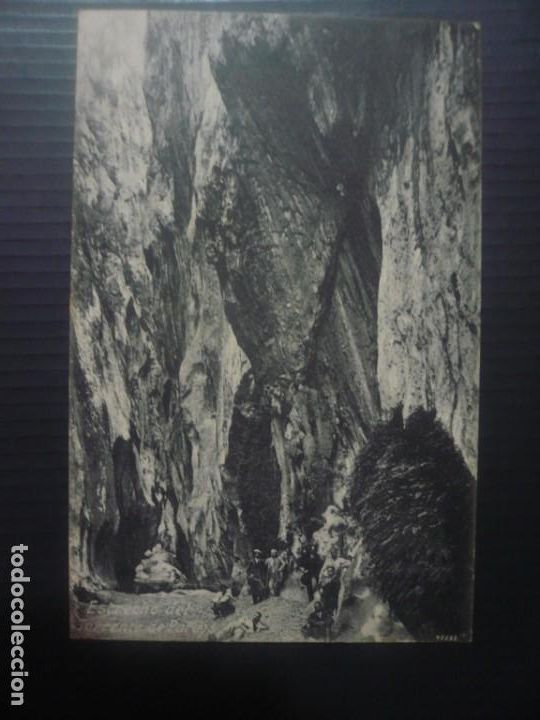 Postales: ESTRECHO DEL TORRENTE DE PAREYS. Sin Circular.. A.M