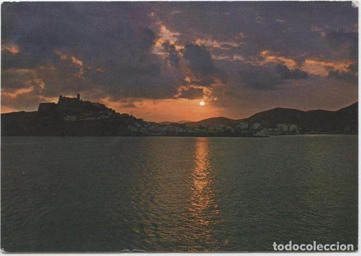 Postales: N&ordm; IB 4430-IBIZA. Puesta de sol. Circulada en 1980. Ed. FOTOGRAF&Iacute;A A. CAMPA&Ntilde;&Aacute;
