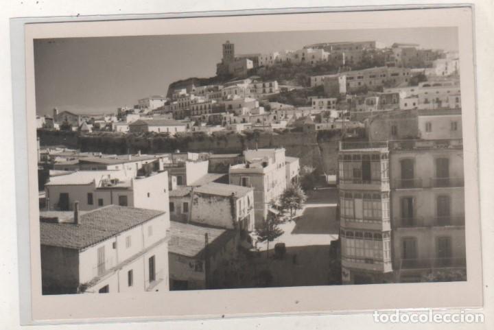 Postkarten: Postal acabado fotogr&aacute;fico. Sin reverso. Vista parcial No figura editor. Sin circular.