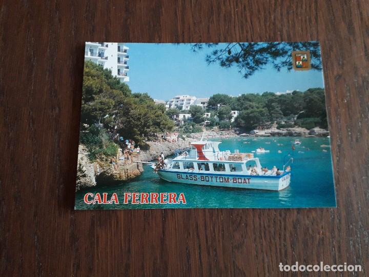 Postales: postal de Cala Ferrera, con barco-golondrina tur&iacute;stica, a&ntilde;os 80
