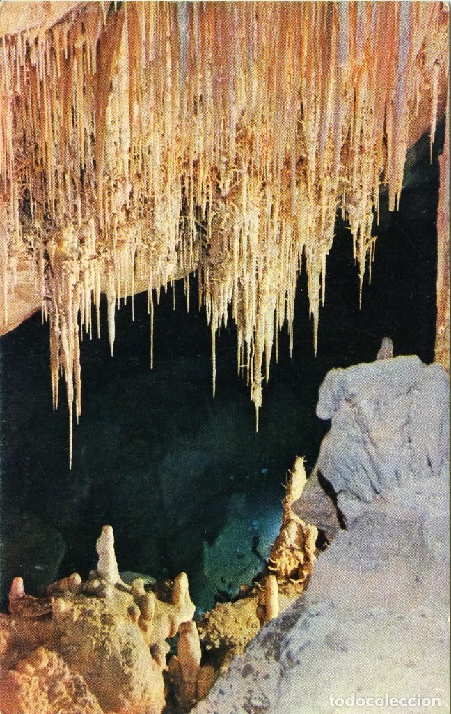 Postales: MALLORCA. Cuevas del Drach. Mant&oacute;n chinesco. Sin circular. ED. CLIS&Eacute;S SERVERA - Foto 1