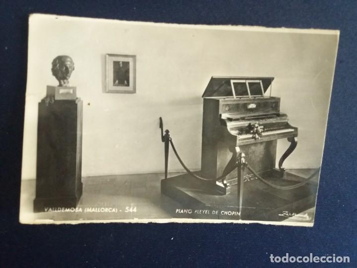Postcards: 2 fotos del piano de Chopin distintas epocas &iquest;Cu&aacute;l de los 2 es el aut&eacute;ntico? Valldemosa