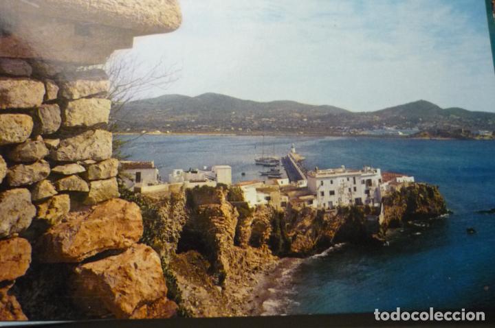 Postales: POSTAL IBIZA.-LA PE&Ntilde;A Y FARO PUERTO DESDE CASTILLO
