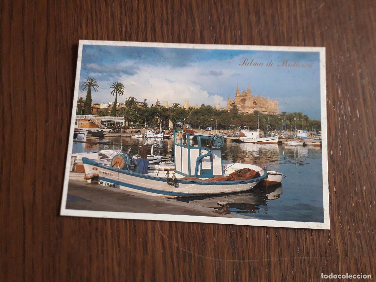 Postales: postal de puerto de Palma de Mallorca, con barcos de pesca y catedral de La Seu, a&ntilde;o 1994.