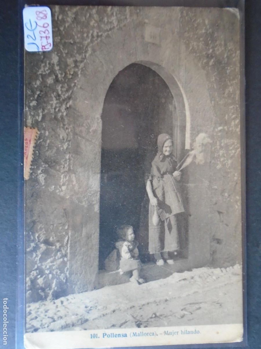 Postales: (PS-73688)POSTAL DE POLLENSA-MUJER HILANDO - Foto 1