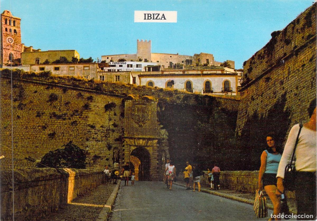 Postales: Postal de Ibiza - Puerta de las Tablas y Murallas de Dalt Vila