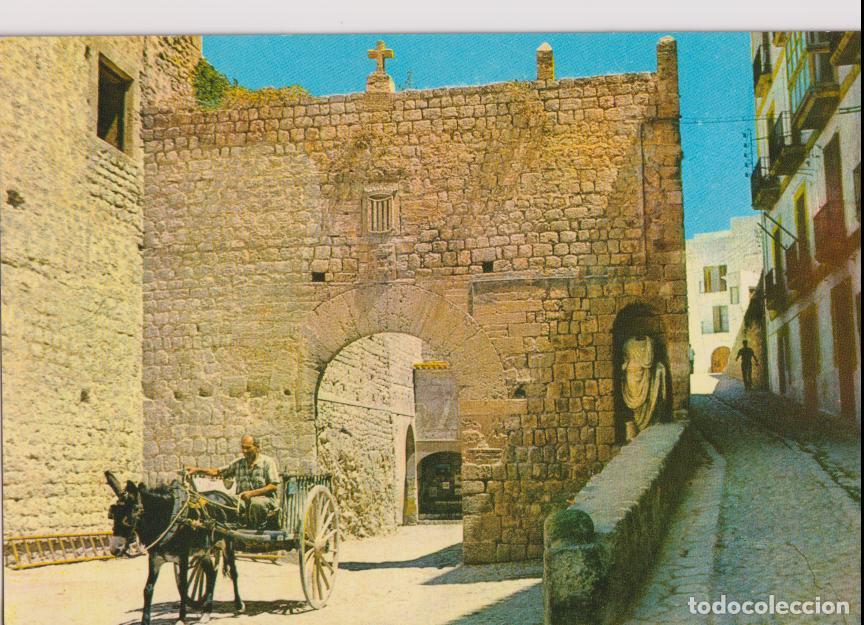 Postales: IBIZA, ACCESO A D&rsquo;ALT VILA, ES PIL&Oacute; &ndash; FOTOCOLOR JOS&Eacute; M&ordf; SUBIR&Aacute; &ndash; CIRCULADA
