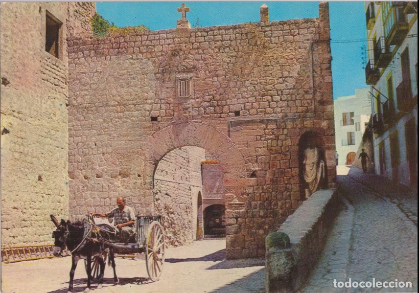 Postales: IBIZA, ASCENS A D&rsquo;ALT VILA, ES PIL&Oacute; &ndash; FOTOCOLOR JOS&Eacute; M&ordf; SUBIR&Aacute; &ndash; S/C