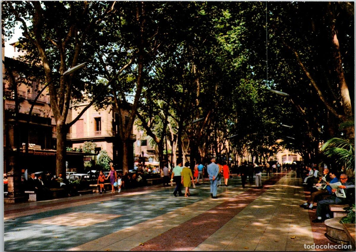 Postales: Palma de Mallorca - Paseo General&iacute;simo Franco - Campa&ntilde;&aacute; y Puig Ferr&aacute;n PM 181 - 147x104mm