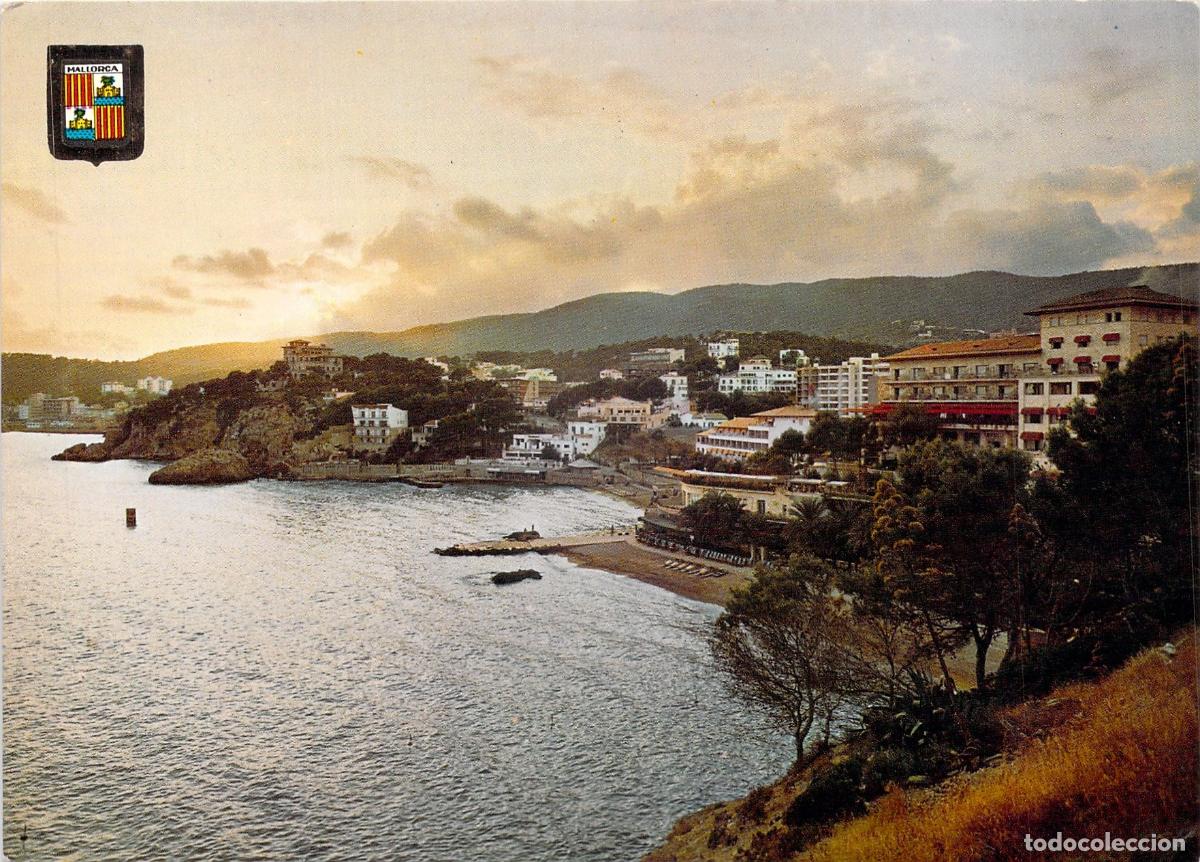 Postales: Postal de Cala Mayor, Mallorca - Puesta de Sol y Hoteles en la Costa