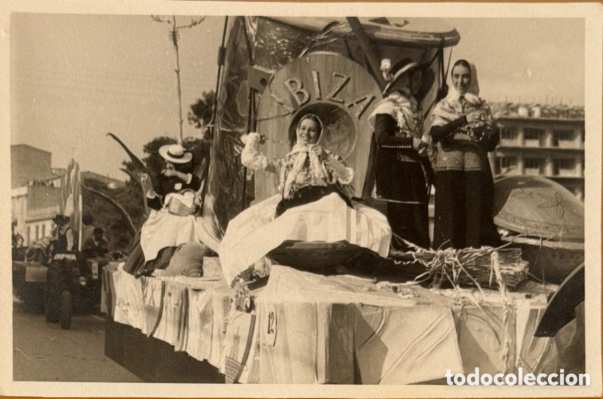 Postales: Ibiza fiesta de la primavera 1963