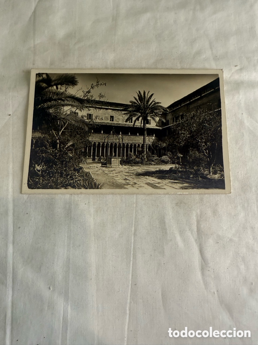 Postales: Postal Palma de Mallorca Claustro de San Francisco blanco y negro original de la &eacute;poca