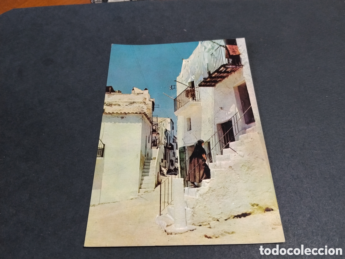 Postales: Postal Ibiza calle t&iacute;pica, despegada