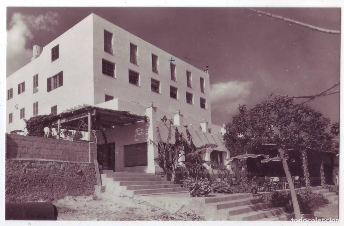 Postales: Ibiza: Hotel Ebeso situado en la playa de las Figueretas. Foto Vi&ntilde;ets. No circulada (A&ntilde;os 50)