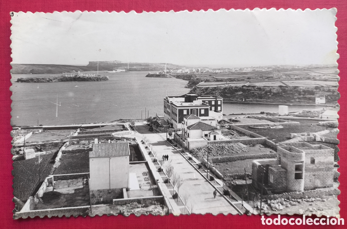Postales: MA&Oacute; CTRA. PORT POSTAL FOTOGR&Aacute;FICA ED. J. PONS MOLL MAH&Oacute;N MENORCA BALEARS C. 1955