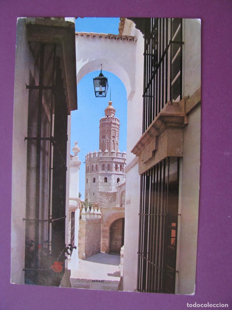 Postales: POSTAL DE PALMA DE MALLORCA. PUEBLO ESPA&Ntilde;OL. CALLE DE ARCOS AL FONDO LA TORRE DEL ORO. 1967.