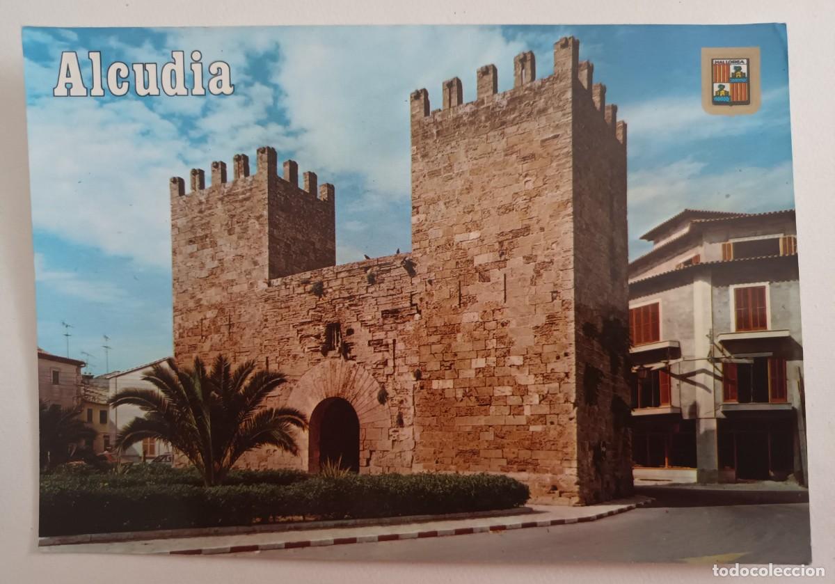 Postales: ALCUDIA (MALLORCA). PUERTA DE LA MURALLA (1976) - FRANQUEO - ESCUDO DE ORO BALEARES