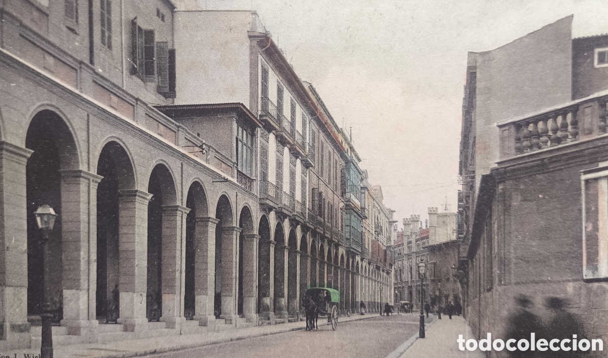 Postales: PALMA CARRER PALAU REIAL POSTAL FOTOTIPIA COLOREADA ED. J. WICHMANN BALEARS C. 1915