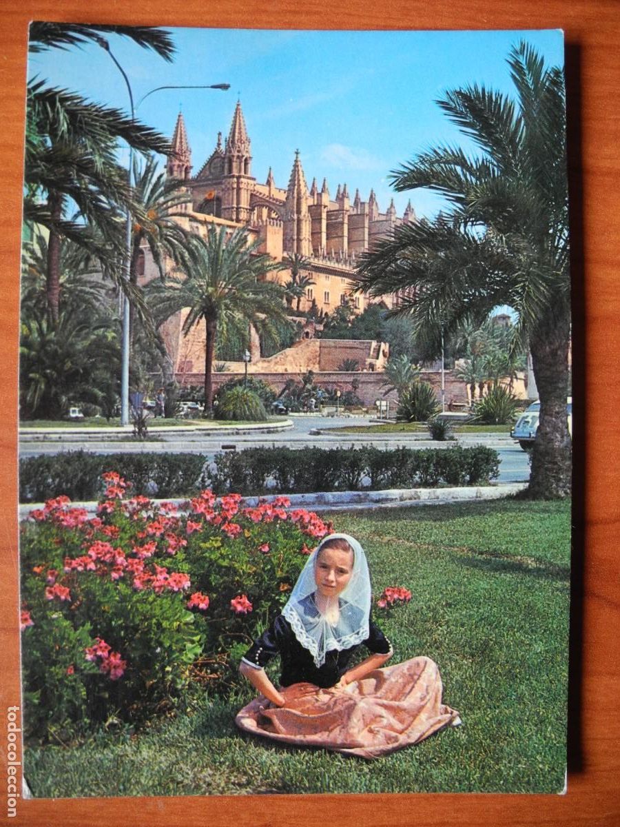 Cartes Postales: Palma de Mallorca. Catedral y ni&ntilde;a con traje t&iacute;pico. Comercial Pampa. 1025. Nueva