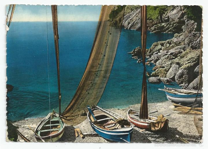 Postales: POSTAL BARCAS DE VELA EN LA PLAYA - ESCRITA 1952 - Foto 1