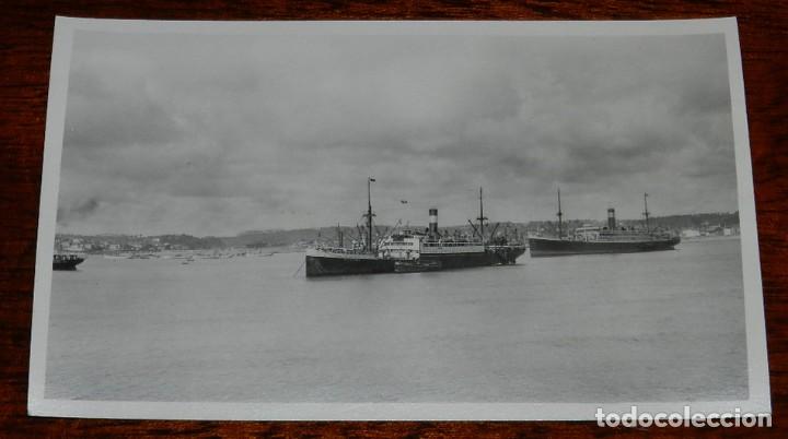 Postales: FOTO POSTAL DE BARCOS EN LAS COSTAS ESPA&Ntilde;OLAS, NO CIRCULADA. - Foto 1