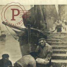 Postales: SALON DE 1909 RETOUR DE PÊCHE, PAR PAUL MORCHAIN ILLUSTRATION BARCOS BOAT BATEAUX. Lote 366381471