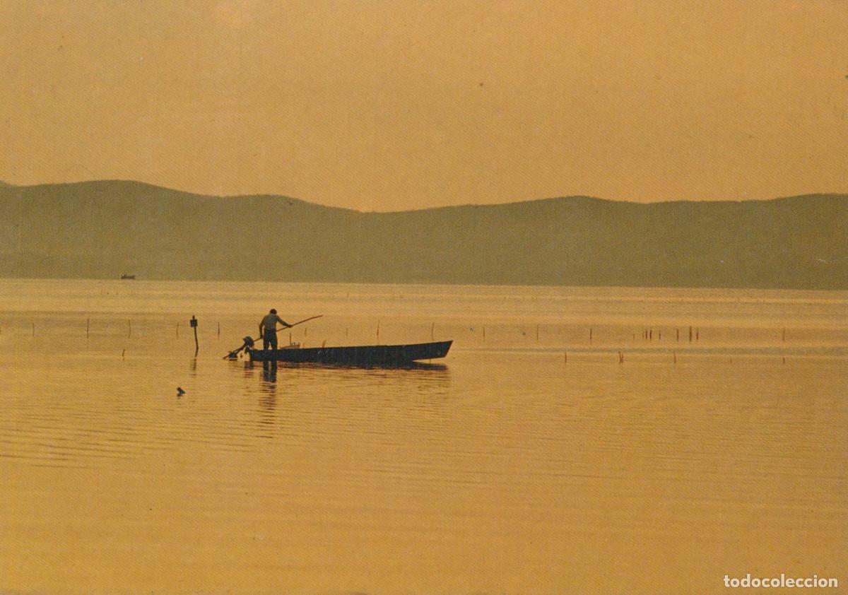 Postales: Italy Orbetello Dawn On the Lagoon With Fisherman in Boat Unposted *YAP515