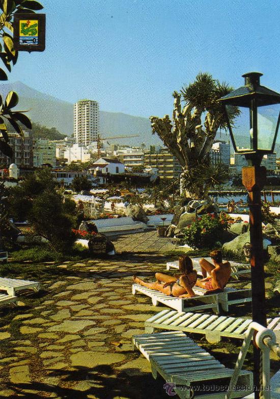 Postales: PUERTO DE LA CRUZ N&ordm; 10 PANOR&Aacute;MICA DESDE PISCINAS MUNICIPALES COSTA MARTIANEZ ED. FISA SIN CIRCULAR