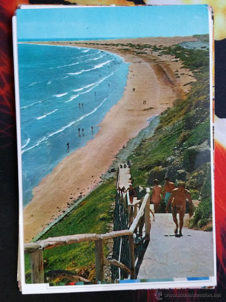 Postales: POSTAL PLAYA DEL INGLES , GRAN CANARIA , CON CU&Ntilde;O EN REVERSO DE 1977