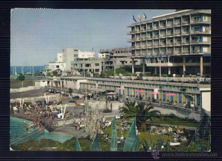Postales: Puerto de la Cruz. *Avenida de Crist&oacute;bal Col&oacute;n* Ed. Philippe Martin n&ordm; HC-1344. Circulada 1962.
