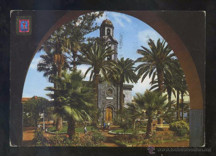 Postales: Puerto de la Cruz *Iglesia...* Ed. Fisa n&ordm; 89. Circulada.