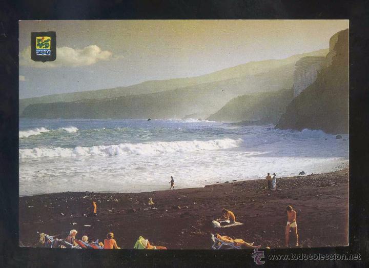 Postales: Puerto de la Cruz. *Playa...* Ed. Fisa n&ordm; 5. Circulada 1977.