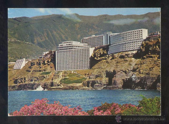 Postales: Puerto de la Cruz *Modernas...* Ed. Global Traders n&ordm; 51. Nueva.