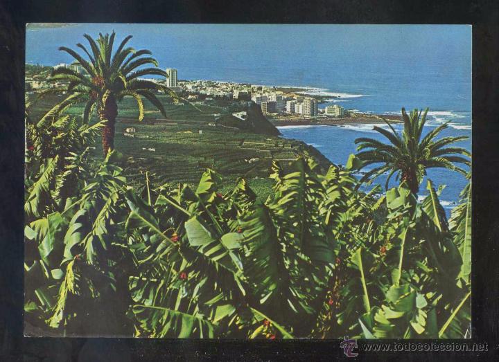 Postales: Puerto de la Cruz. *Paisaje...* Ed. Ro-Foto n&ordm; 394. Circulada 1971.