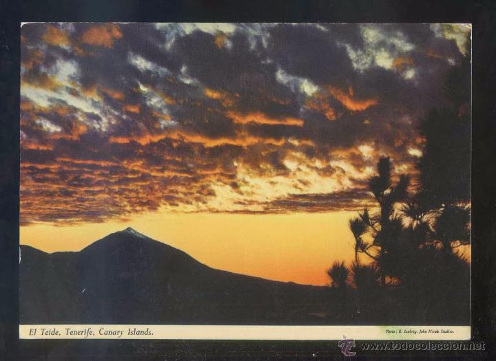 Postales: Teide *Al contraluz...* Ed. John Hinde n&ordm; 2CT-28. Circulada 1977.